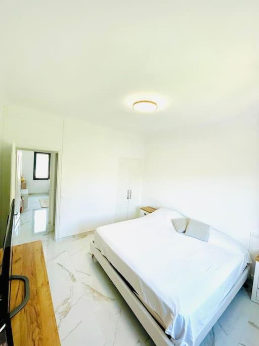 2 1 Er Etage Apartamento *