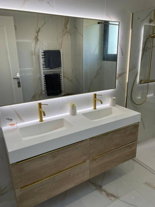 2 1 Er Etage
